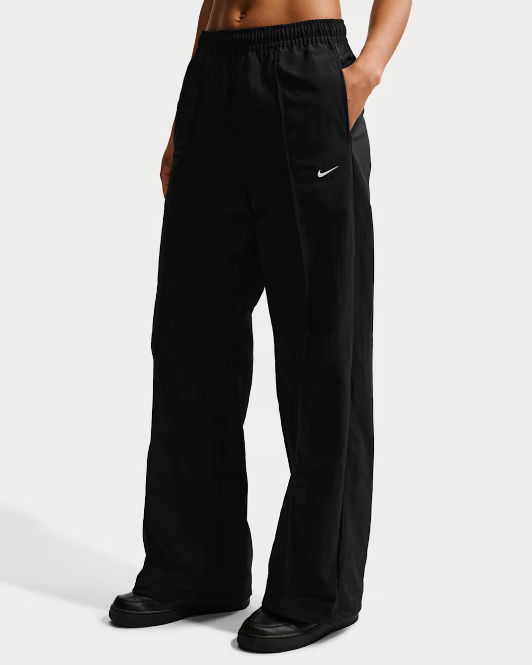 Nike Sportswear Everything Wovens Women's Mid-Rise Open-Hem Pants - Women's Fit