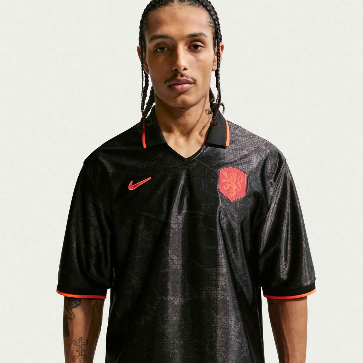 Netherlands Energy Men's Nike Dri-FIT Short-Sleeve Football Top