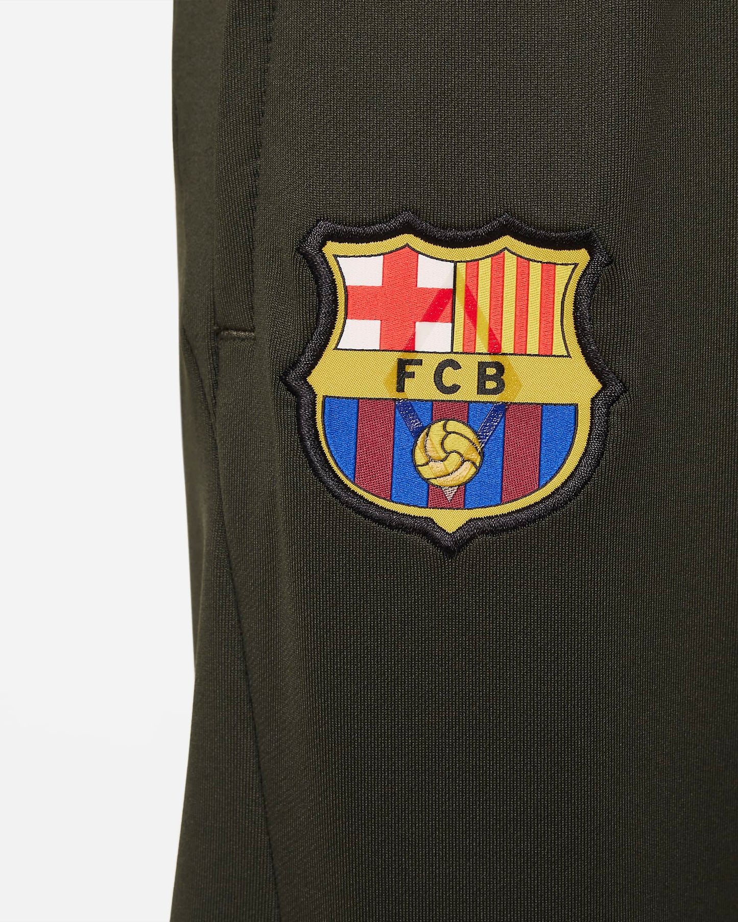 Barcelona Strike 23/24 Older Kids' Nike Dri-FIT Knit Football Pants